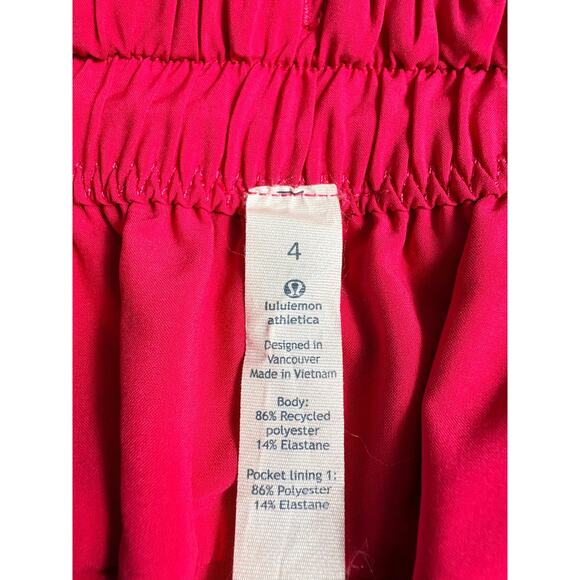 Lululemon Athletica Spring Break Away Short in Boom Juice Size 4 - Picture 7 of 13